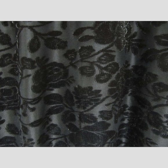 Versona Spense Black Floral Sleeveless Hi-Lo Dress - Picture 4 of 6